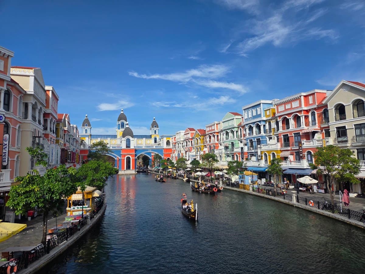 Vietnam from North to Phu Quoc – Hanoi, Ha Long, Da Nang, HCMC & Phu Quoc (9D/8N)